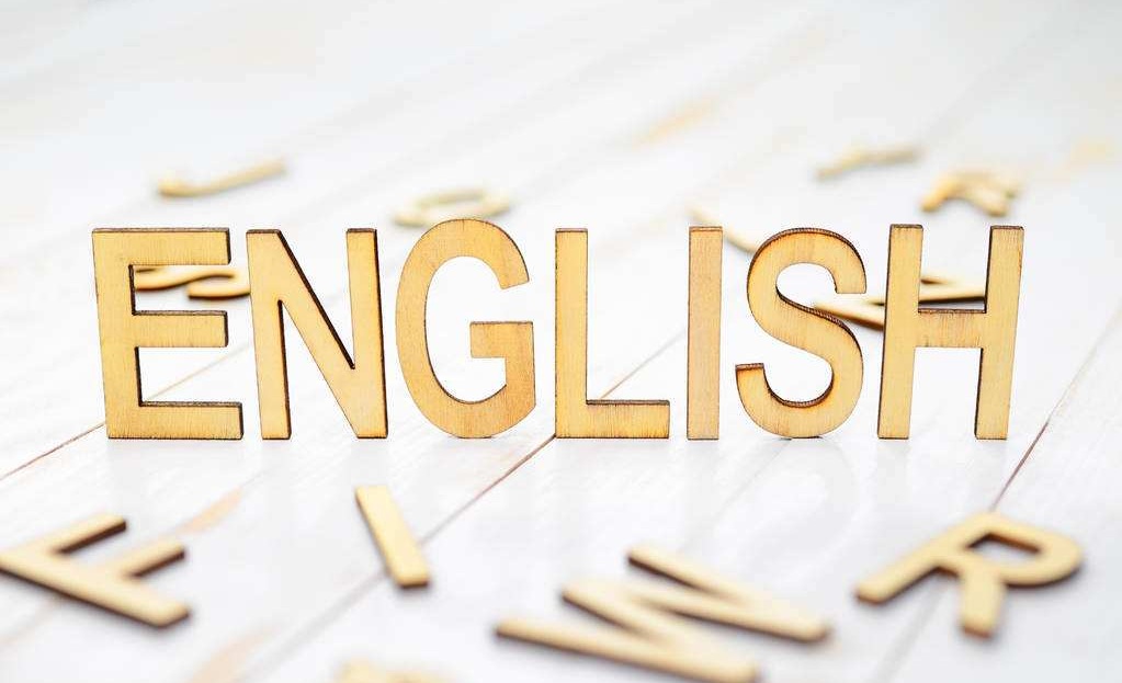 初中英语要怎么学习，哪家英语培训机构最好？